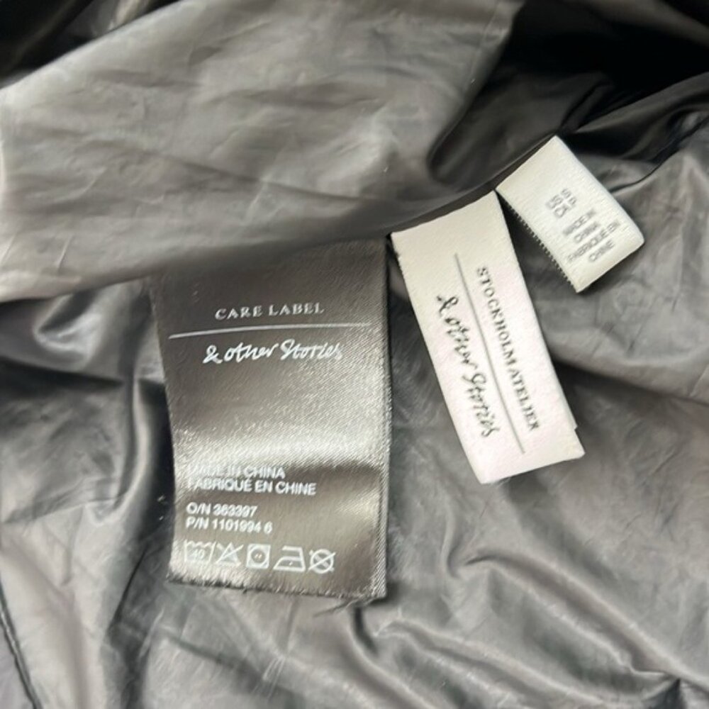 & Other Stories Oversized Sculpted Puffer Jacket - Picture 11 of 13